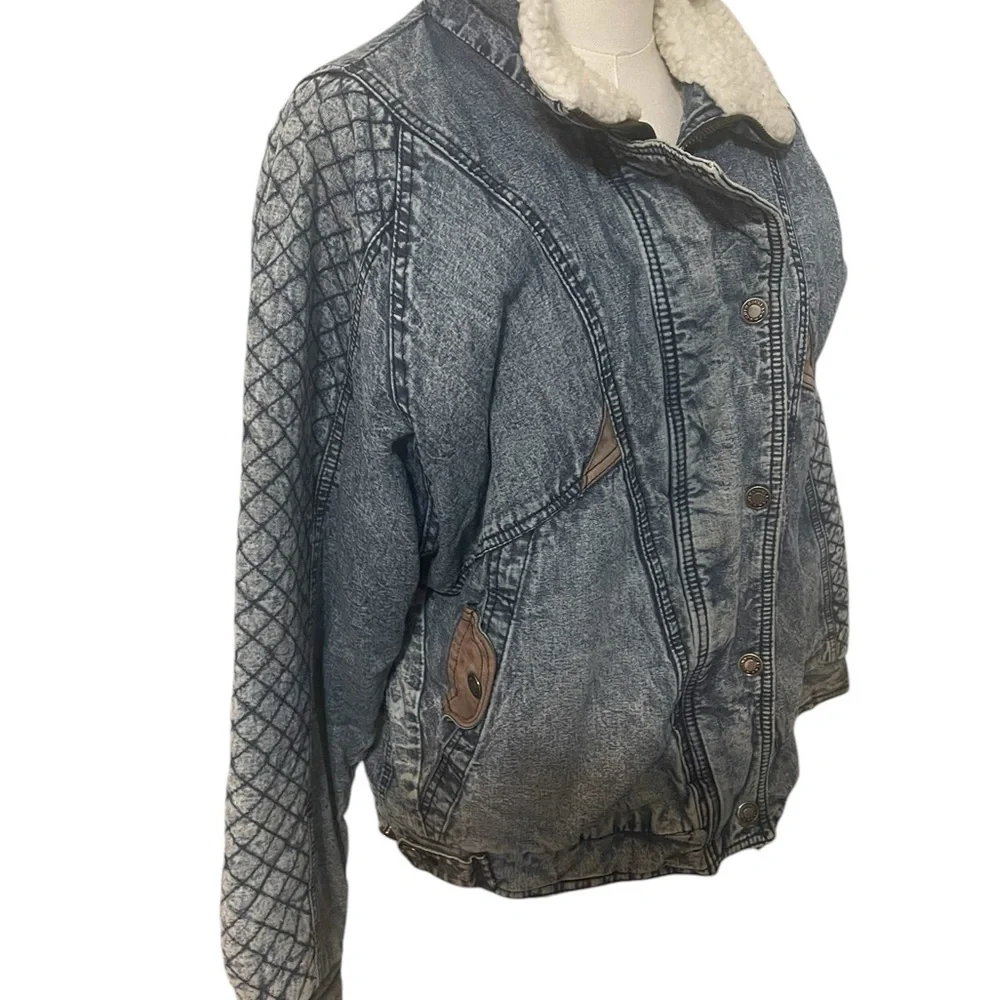 Vintage Ruth Douglas Sherpa Lined Denim Jacket Women Size Small Light Wash